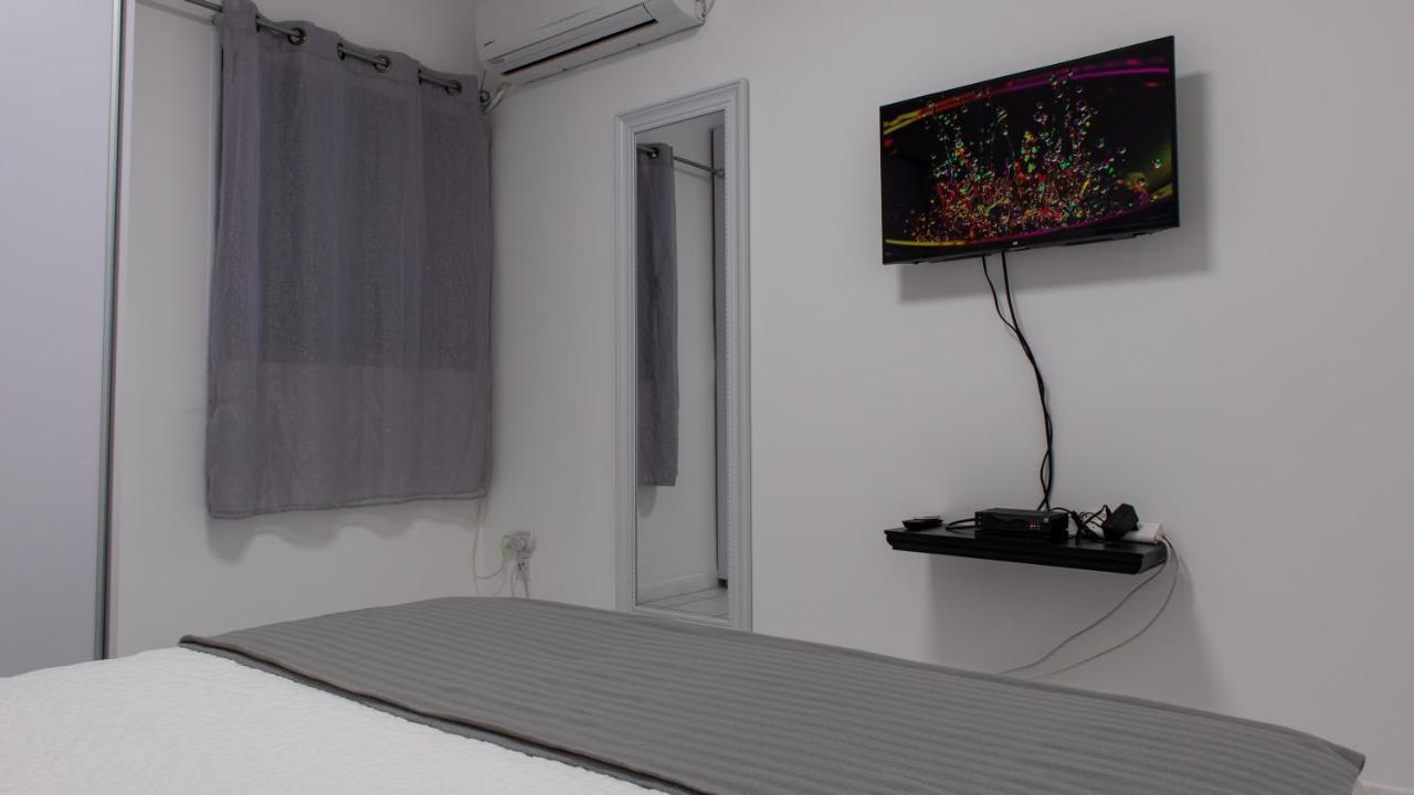 Grey House Apartment Eilat Ngoại thất bức ảnh